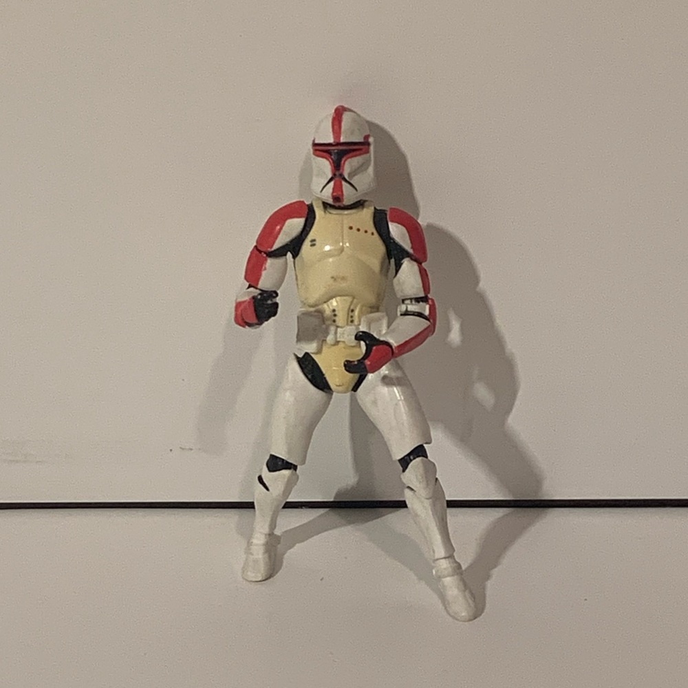 💫 [4/$25] VINTAGE Y2K 2001 STAR WARS RED CAPTAIN CLONE TROOPER 4 INCH FIGURE 💫